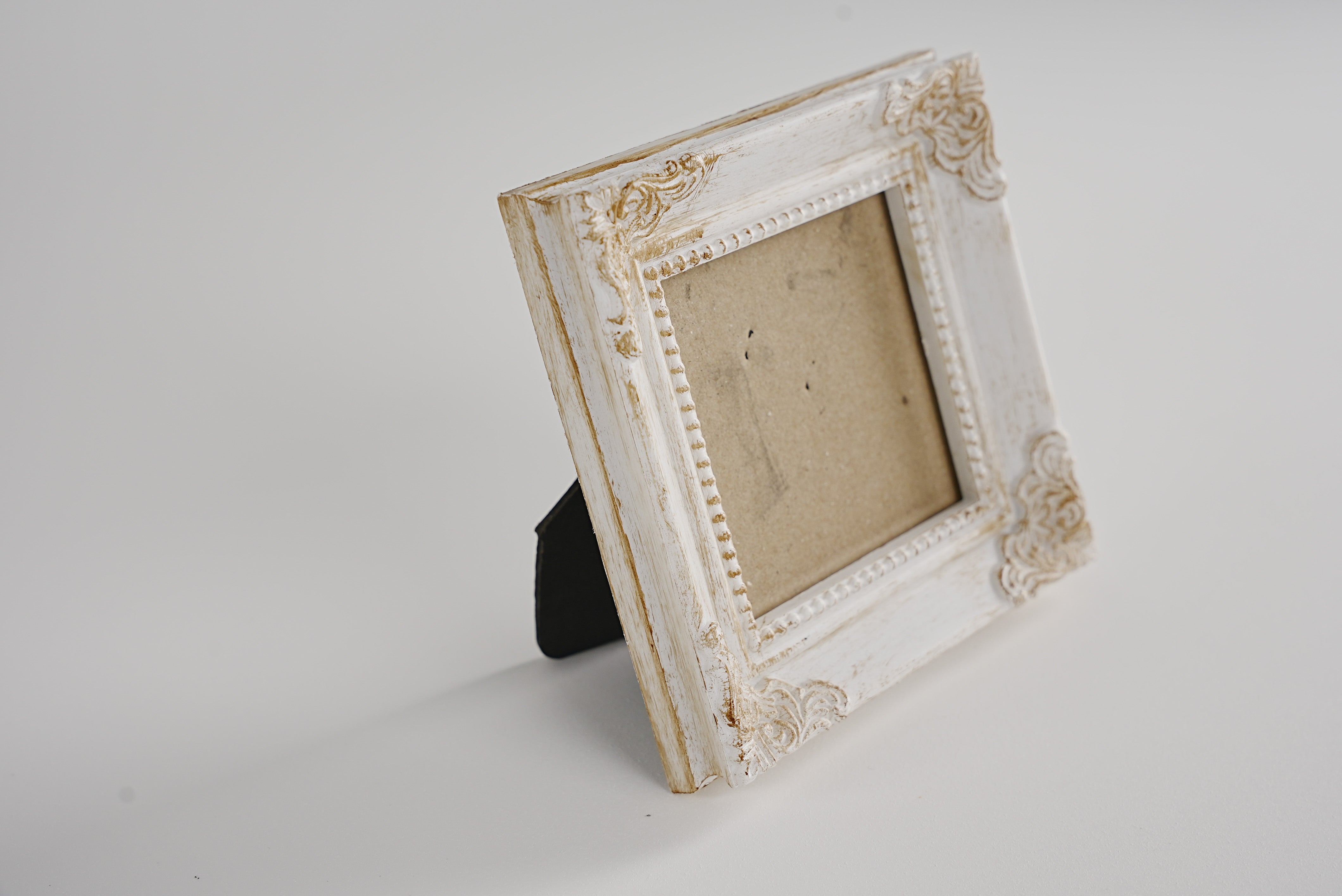 Vintage White Ornate Mini Frame